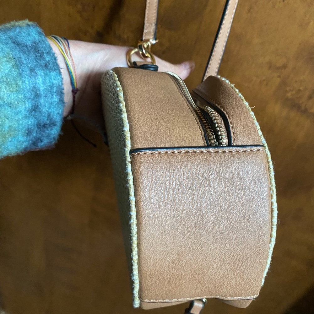 Round purse - Picture 5 of 5